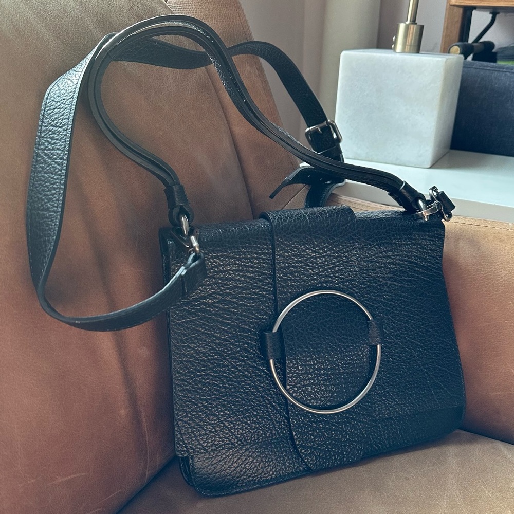 Lia Numa designer pebbled leather buckle designer Italy bag satchel crossbody